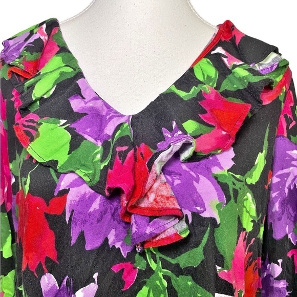 Lauren Ralph Lauren Black with Purple & Red Floral V-Neck Quarter Sleeve Top - Picture 3 of 12